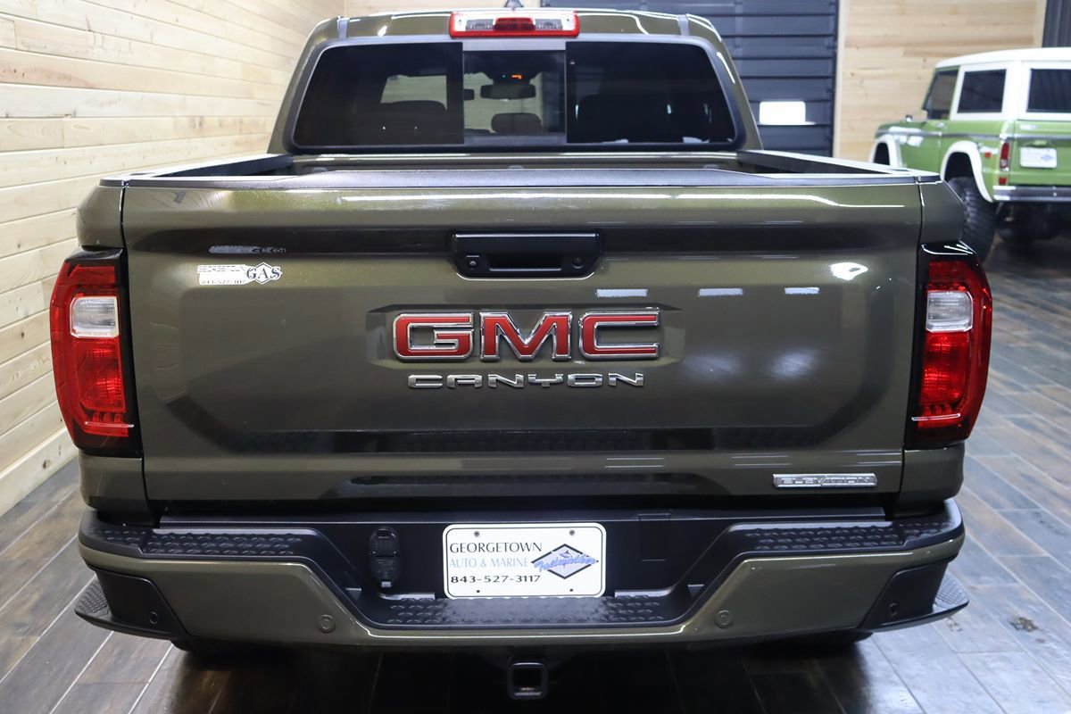 Used 2023 GMC Canyon Elevation w/ Convenience Package AWD/4WD image 4