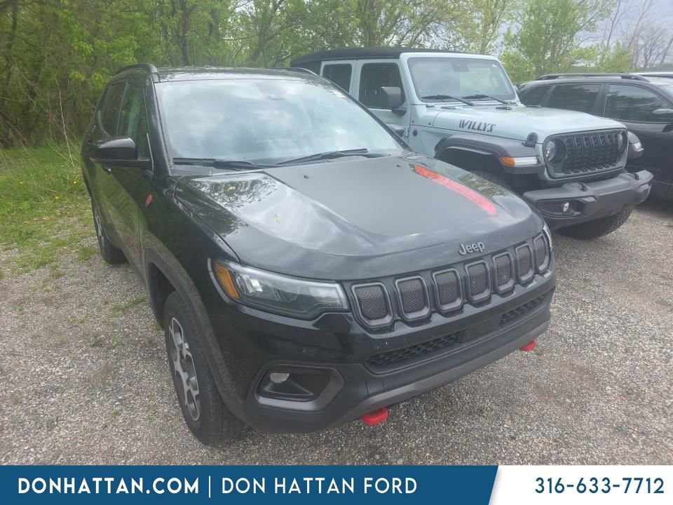 Used 2022 Jeep Compass Trailhawk w/ Trailhawk Convenience Group