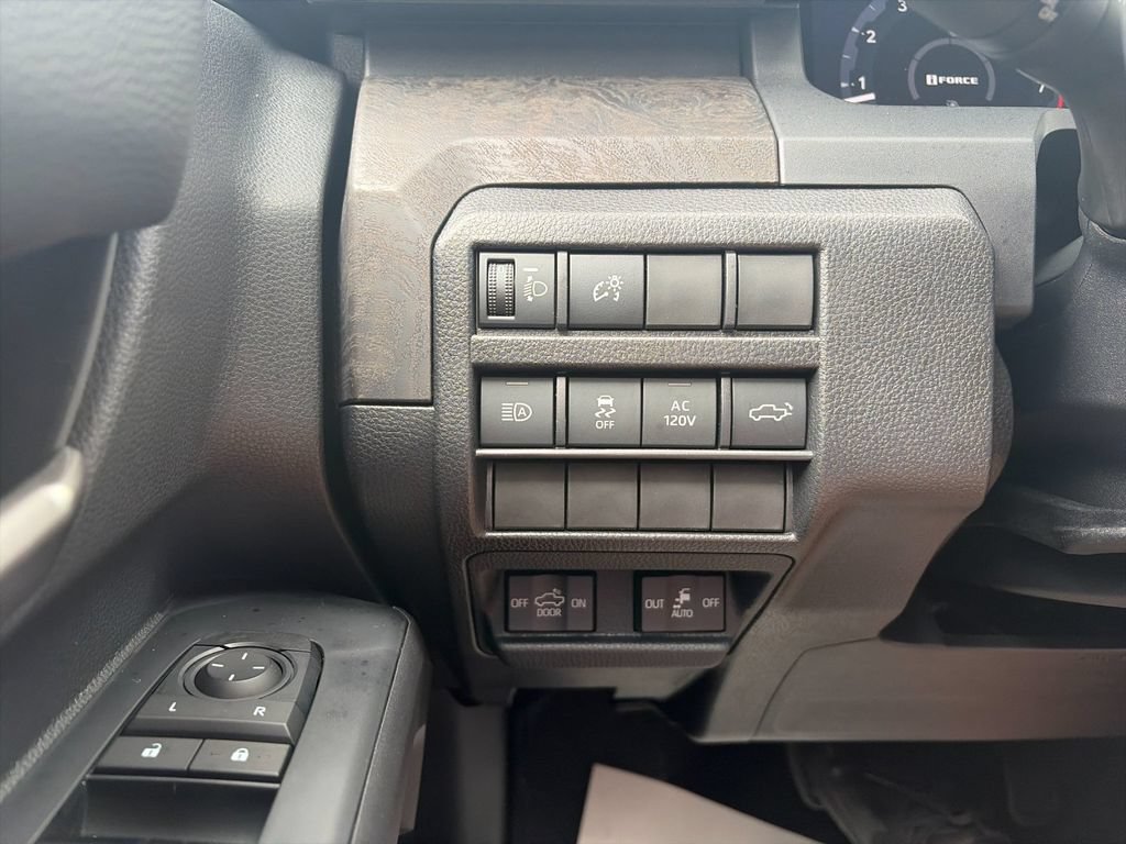 New 2026 Toyota Tacoma Limited AWD/4WD image 30