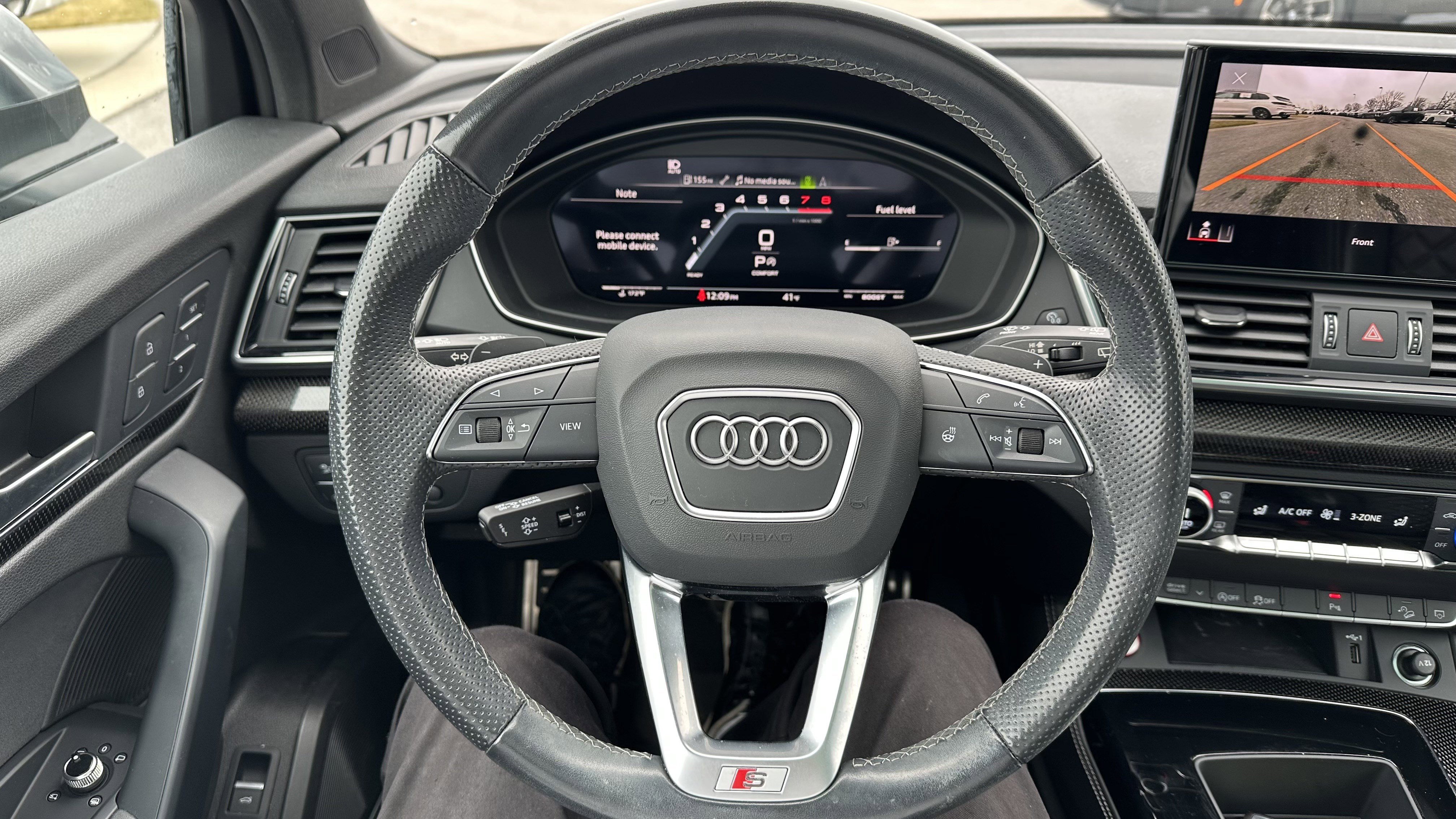 Used 2023 Audi SQ5 Premium Plus w/ Premium Plus Package AWD/4WD image 19