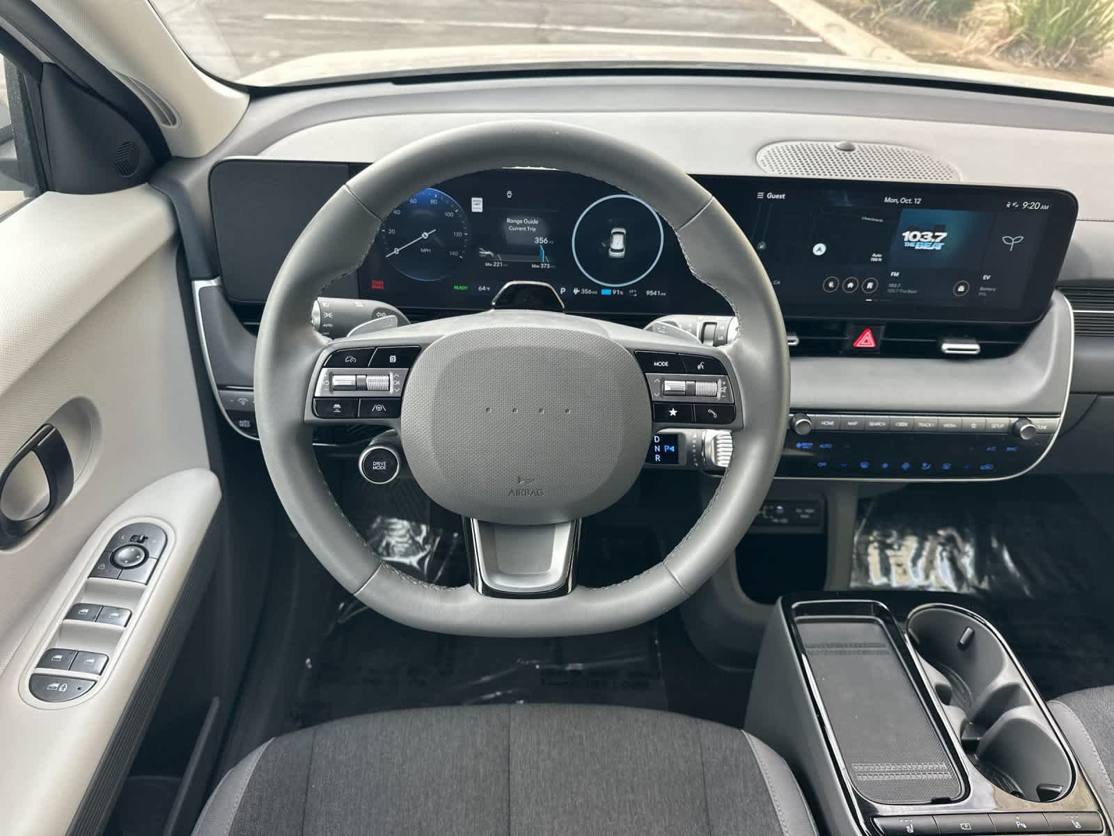 Certified 2025 Hyundai Ioniq 5 SE RWD image 15