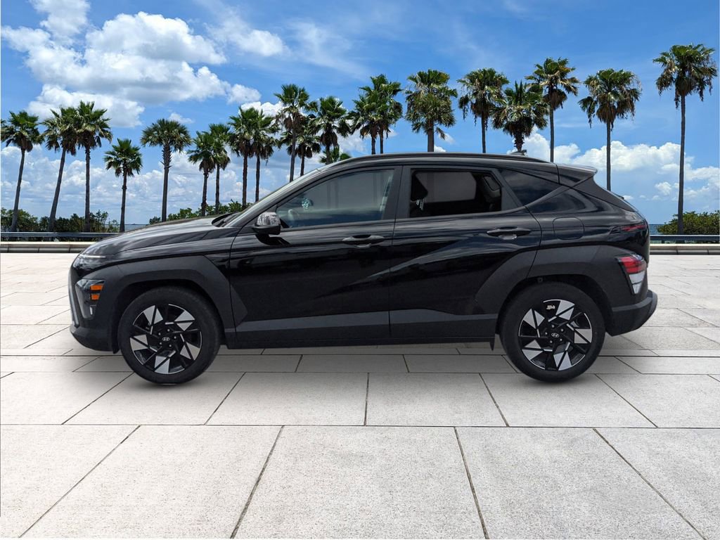 Used 2024 Hyundai Kona SEL image 6