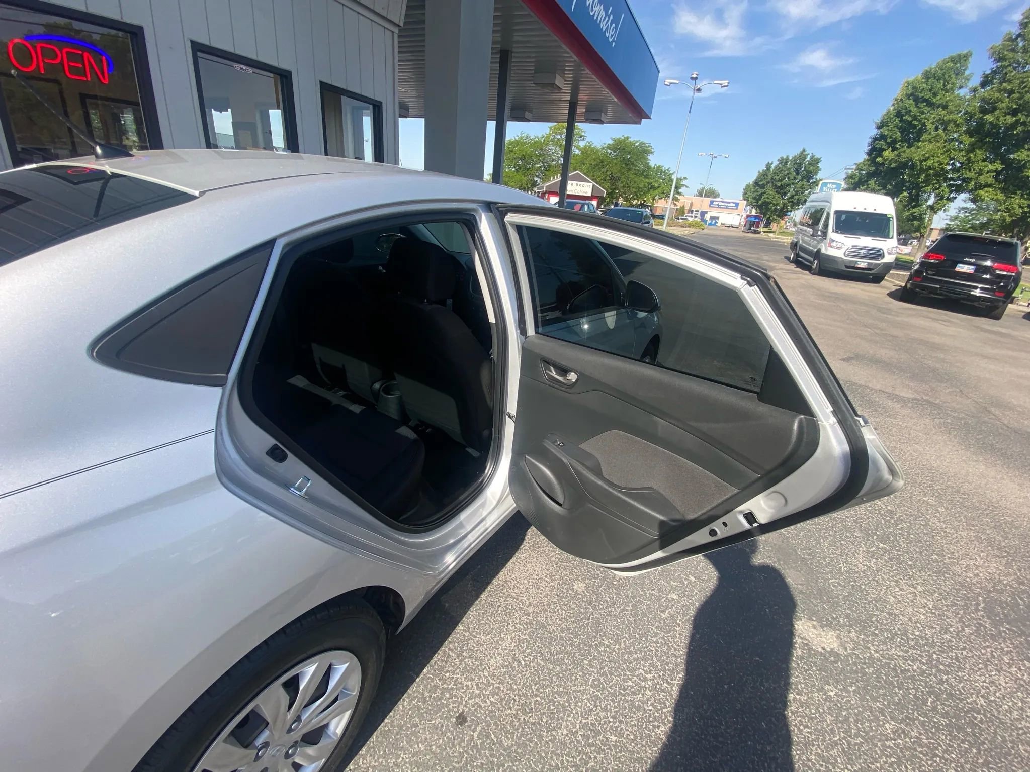 Used 2021 Hyundai Accent SE w/ Cargo Package image 26