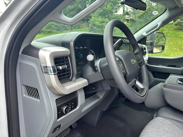 New 2026 Ford F250 XL w/ STX Appearance Package AWD/4WD image 12
