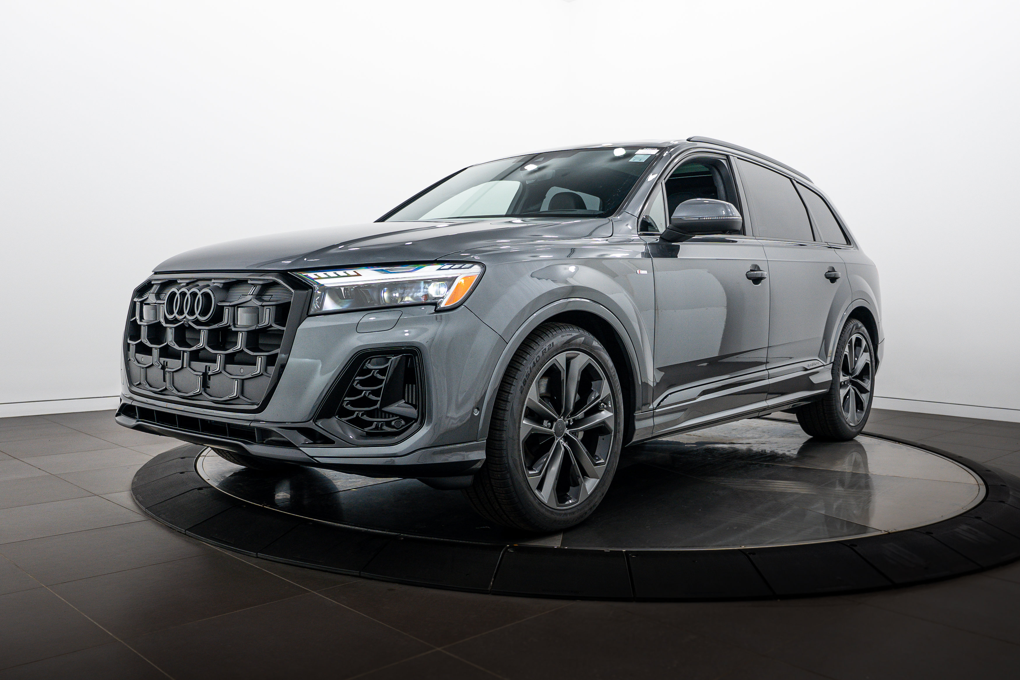 New 2026 Audi Q7 3.0T Prestige AWD/4WD image 6