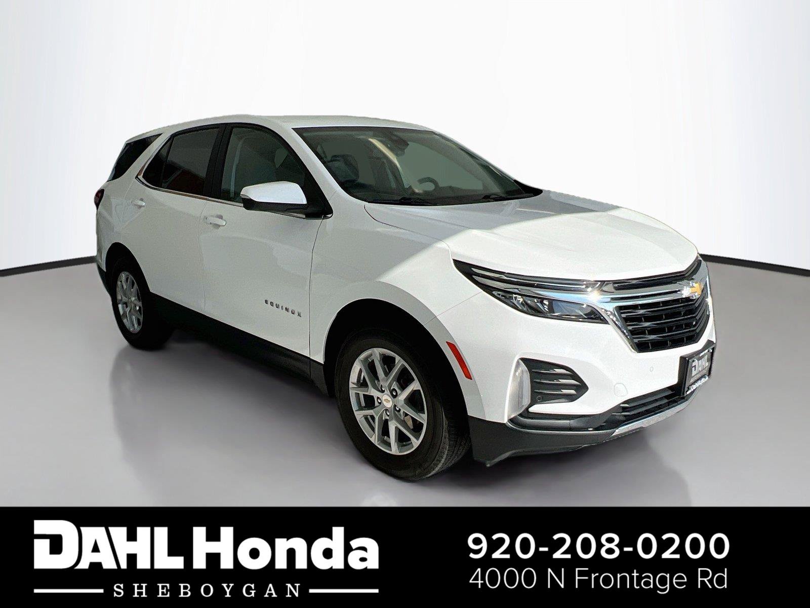 Used 2024 Chevrolet Equinox LT AWD/4WD image 1