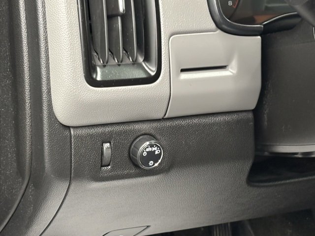 Used 2015 Chevrolet Colorado LT image 15