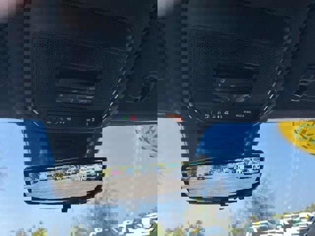 New 2025 Chevrolet Equinox EV RS image 7