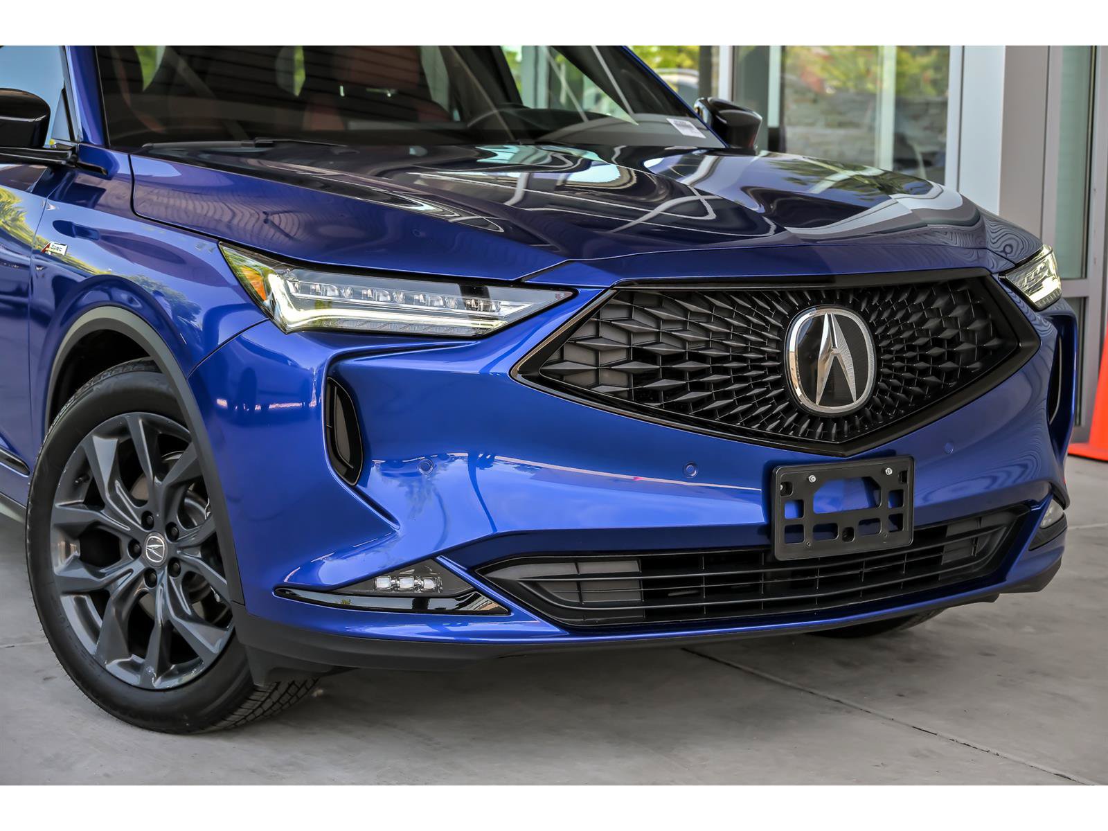 Used 2023 Acura MDX A-Spec AWD/4WD image 2