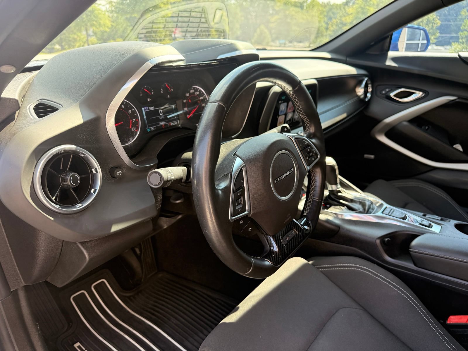Used 2017 Chevrolet Camaro LT w/ Technology Package RWD image 22