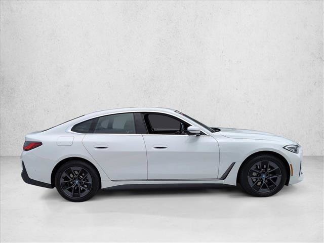 Used 2023 BMW i4 eDrive35 w/ Premium Package RWD image 4