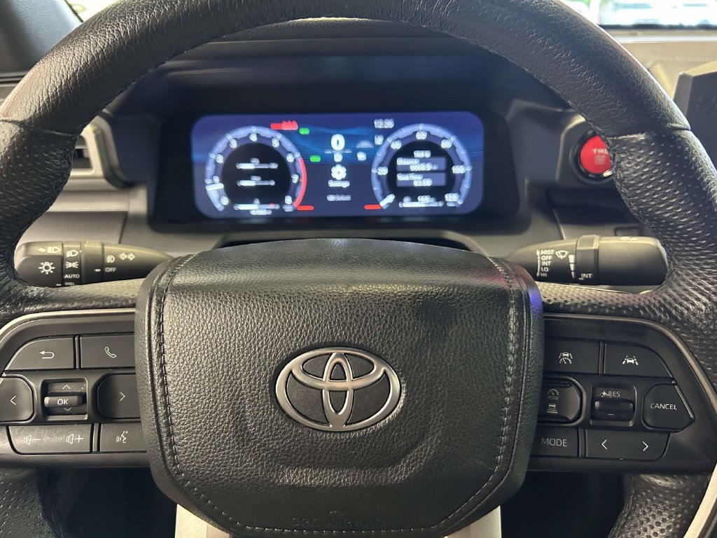 Used 2024 Toyota Tacoma TRD Off-Road AWD/4WD image 24