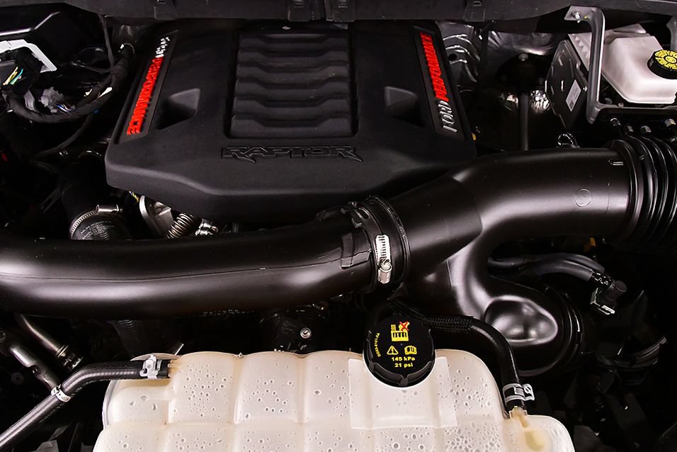 Used 2025 Ford F150 Raptor AWD/4WD image 33