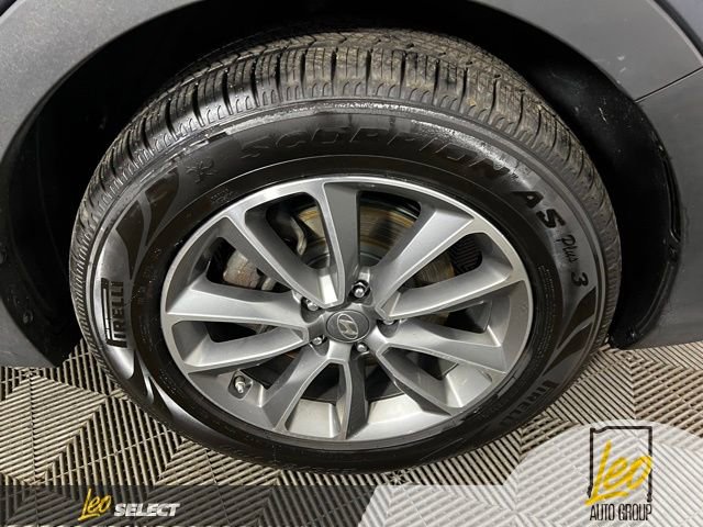 Used 2018 Hyundai Santa Fe SE w/ SE Premium Package 02 FWD image 22