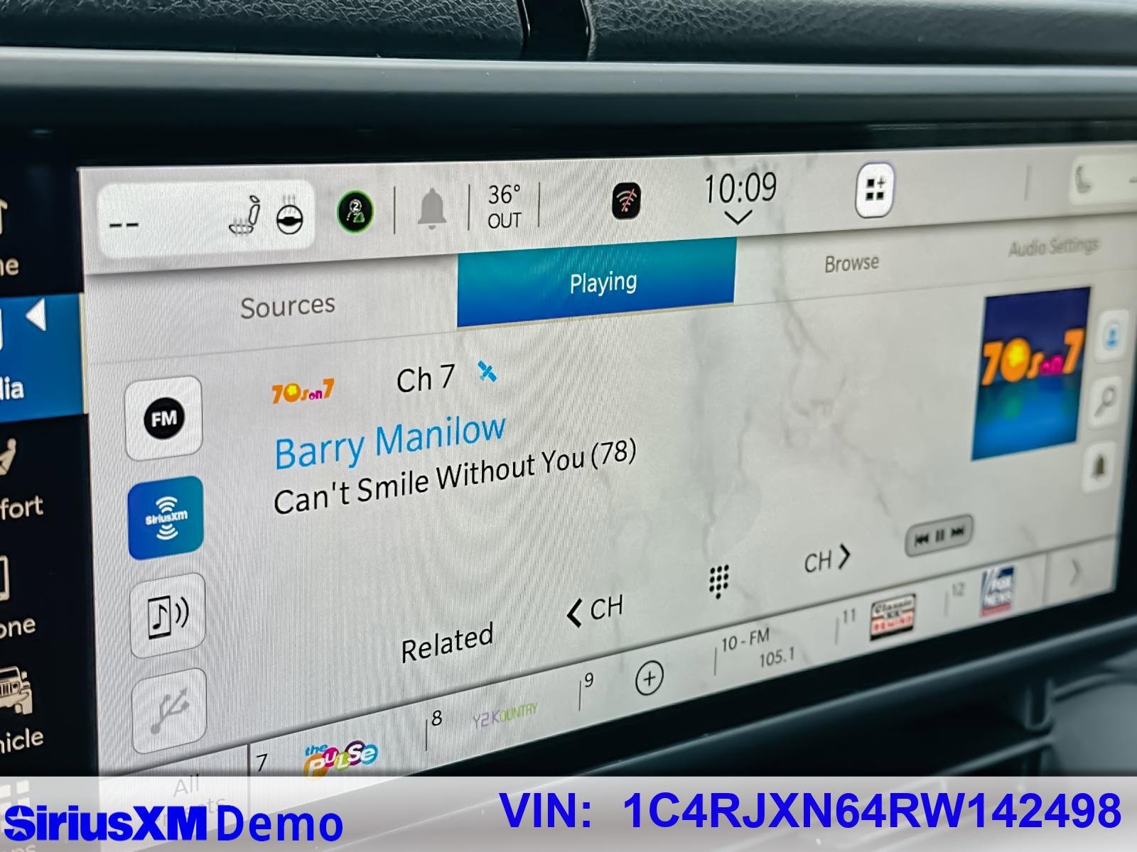 Used 2024 Jeep Wrangler Unlimited w/ Convenience Group image 27