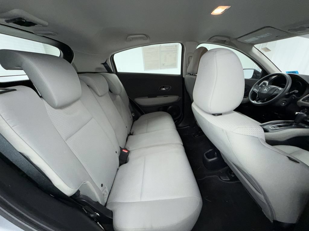 Used 2021 Honda HR-V LX image 17