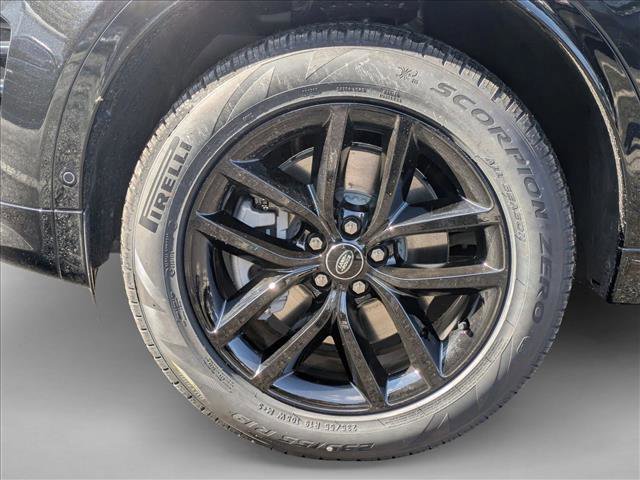 New 2026 Land Rover Discovery Sport Landmark image 10