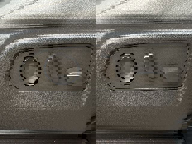 Used 2024 Chevrolet Tahoe Z71 w/ Luxury Package image 29