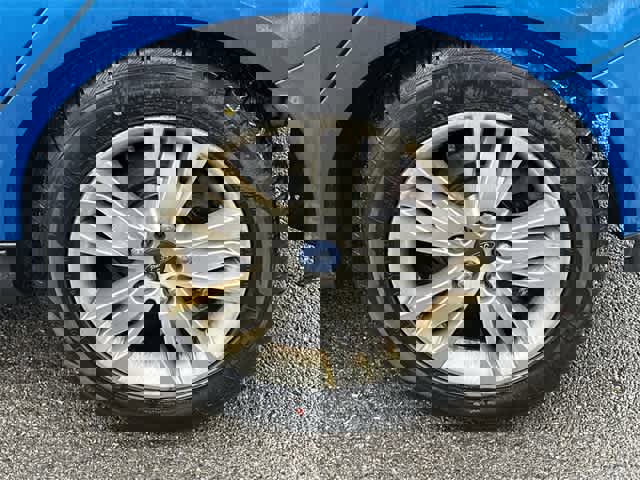 Used 2012 Ford Focus SEL w/ SEL/Titanium Winter Pkg image 4