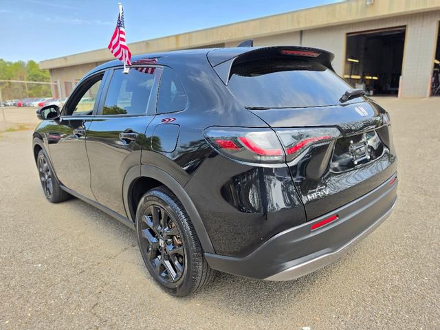 Used 2023 Honda HR-V Sport image 3