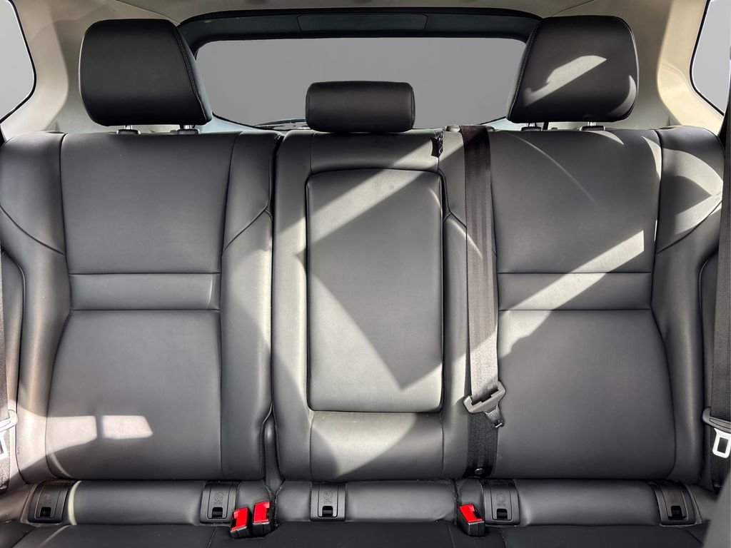 Certified 2023 Nissan Rogue SV w/ SV Premium Package image 20