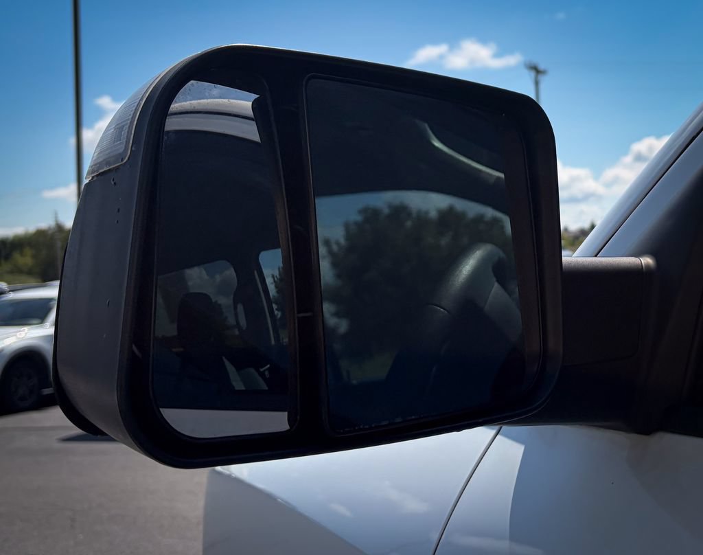 Used 2014 RAM 1500 Express AWD/4WD image 22