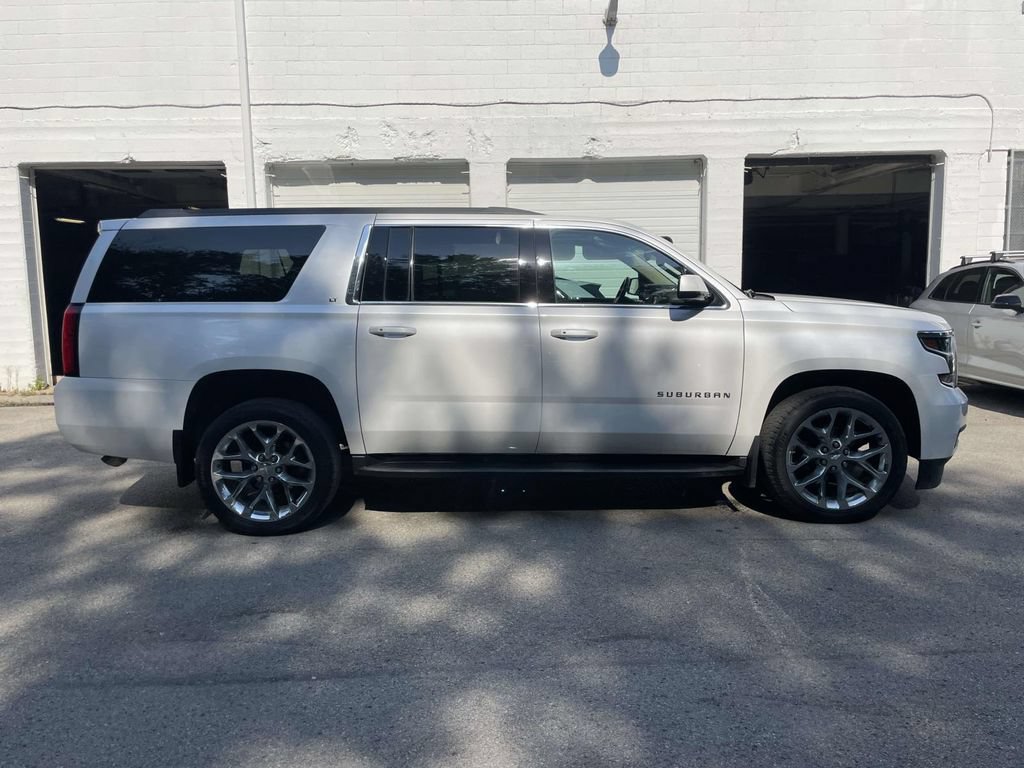 Used 2020 Chevrolet Suburban LT AWD/4WD image 6