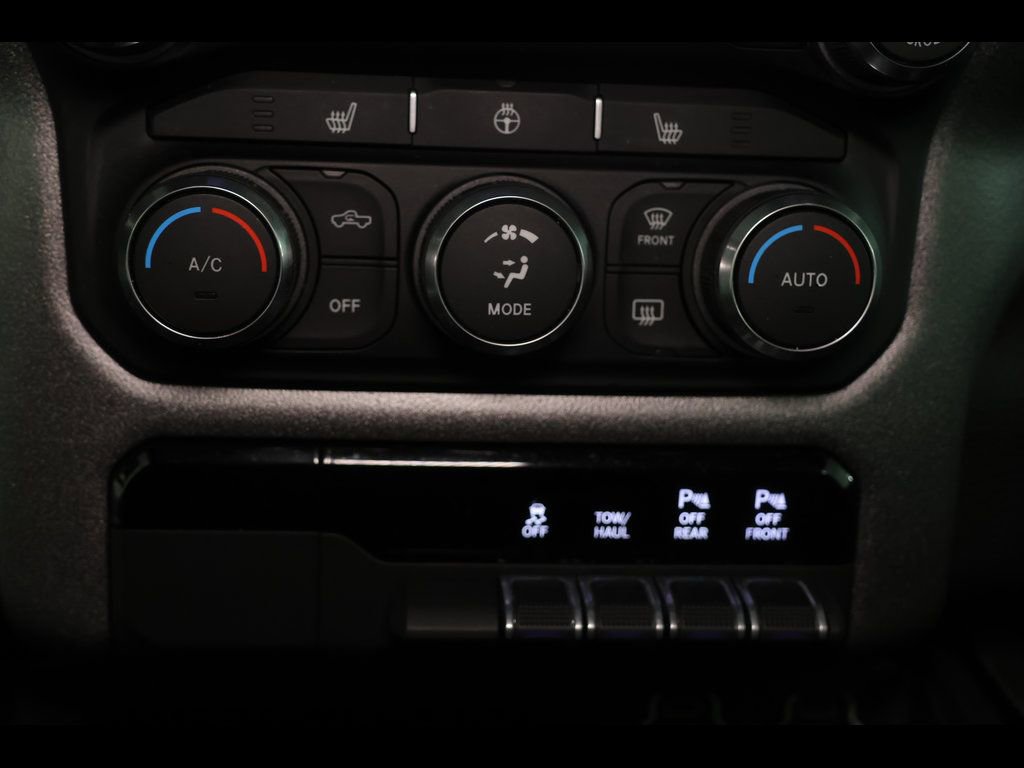 Used 2022 RAM 1500 Big Horn w/ Built-to-serve Edition AWD/4WD image 26
