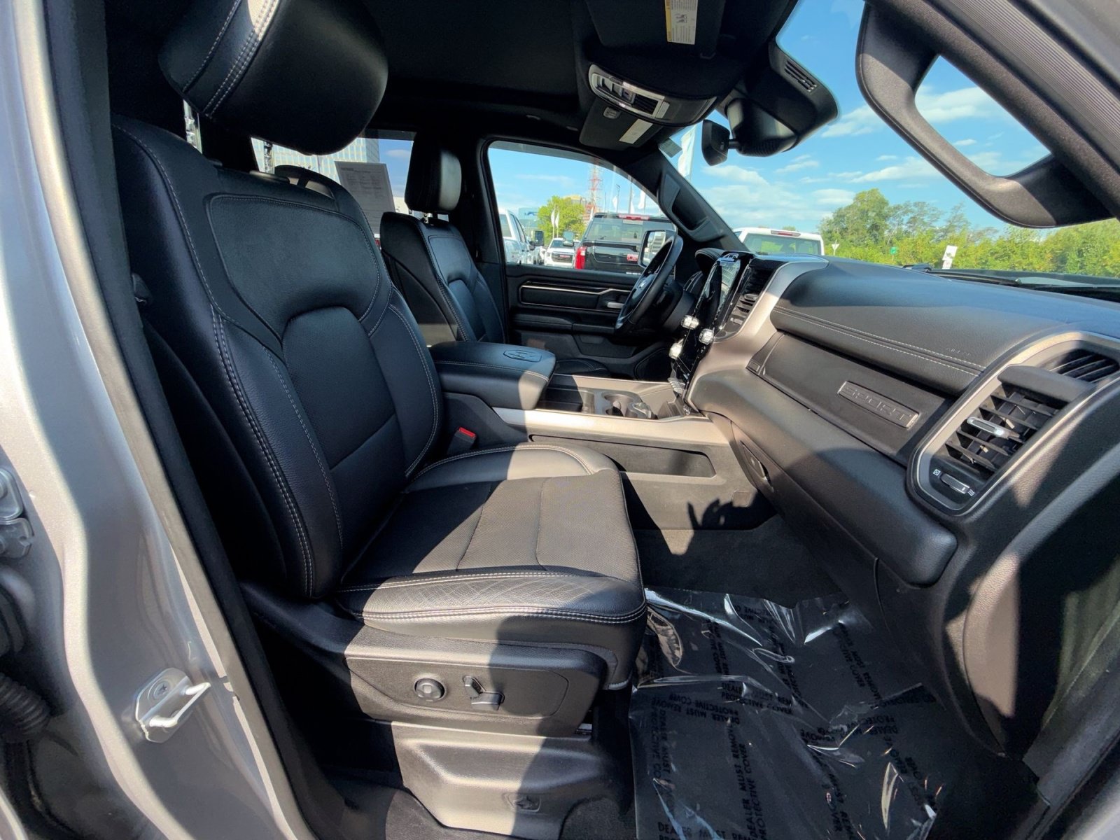 Used 2020 RAM 1500 Sport w/ Advanced Safety Group AWD/4WD image 28