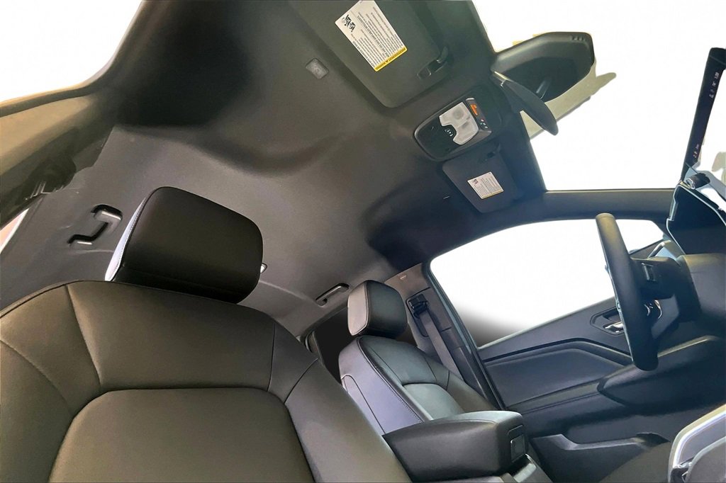 Used 2024 Chevrolet Colorado LT w/ LT Convenience Package III image 28