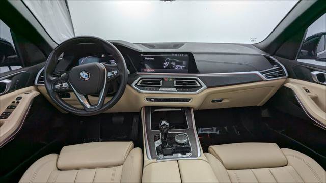 Used 2022 BMW X5 xDrive40i AWD/4WD image 26
