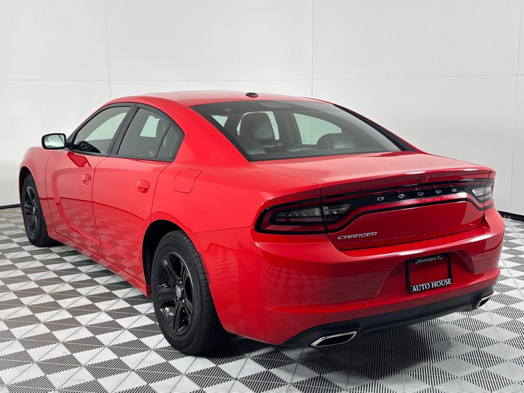 Used 2022 Dodge Charger SXT w/ Leather Interior Group image 7