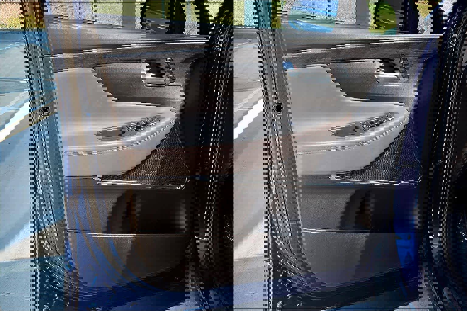 Used 2020 Hyundai Santa Fe Limited image 22