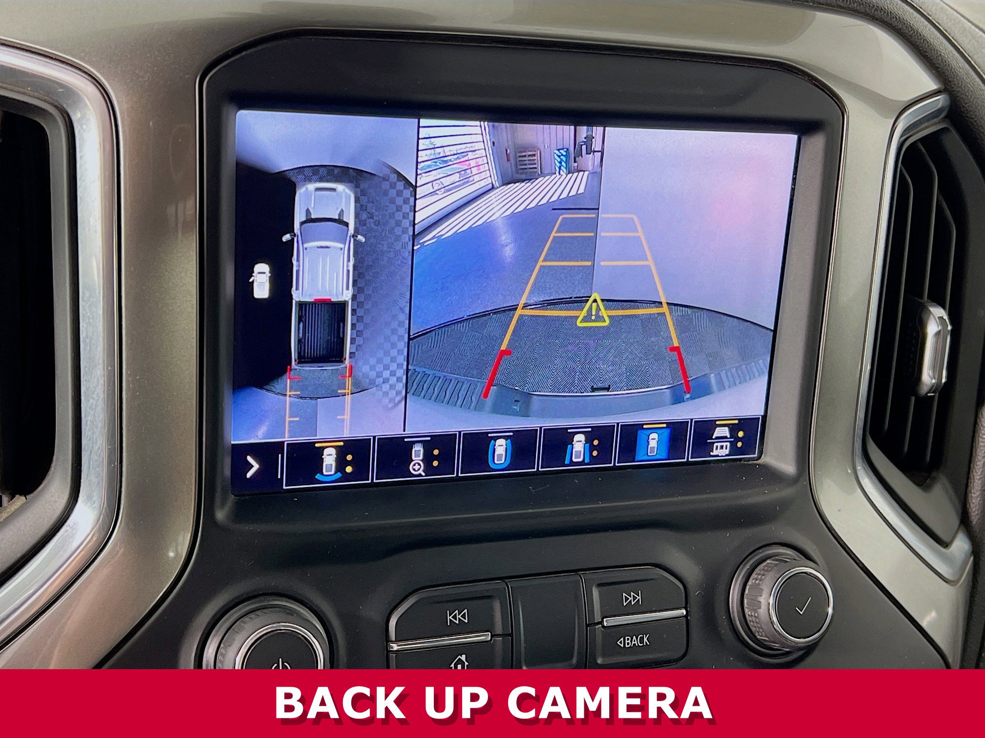 Used 2020 Chevrolet Silverado 3500 LTZ w/ LTZ Premium Package image 10