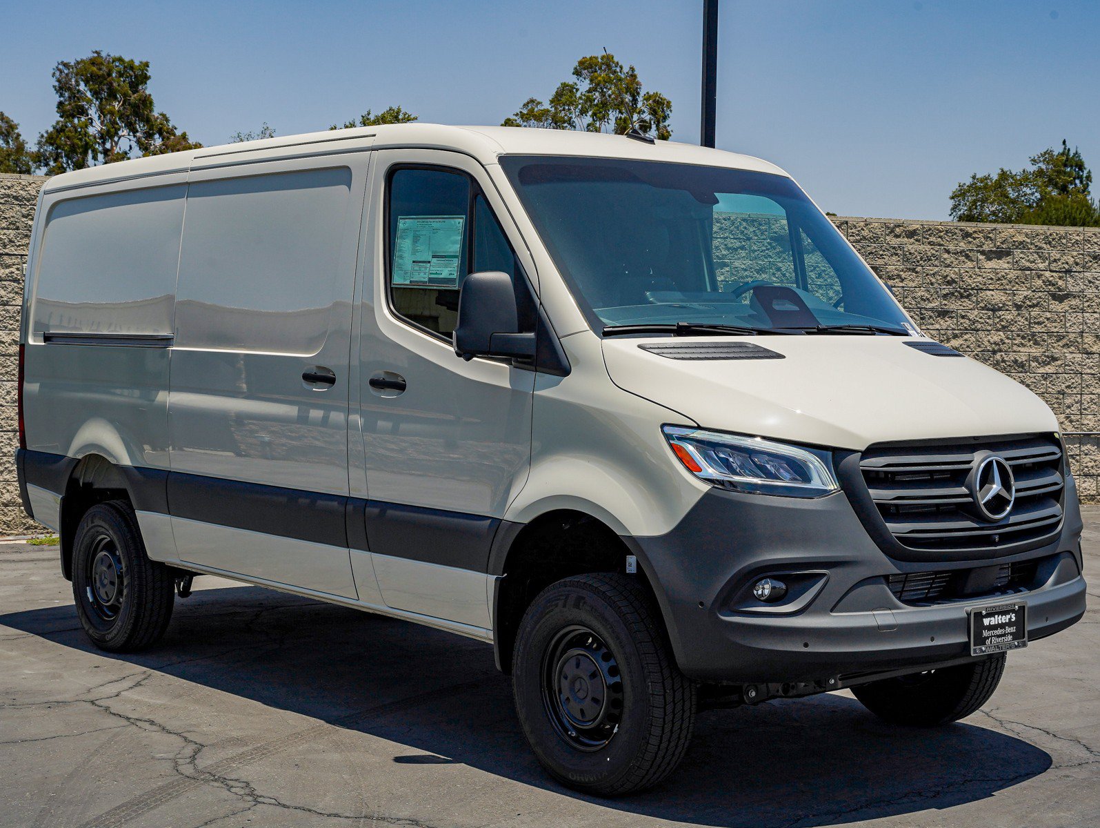 New 2026 Mercedes-Benz Sprinter 2500 image 3