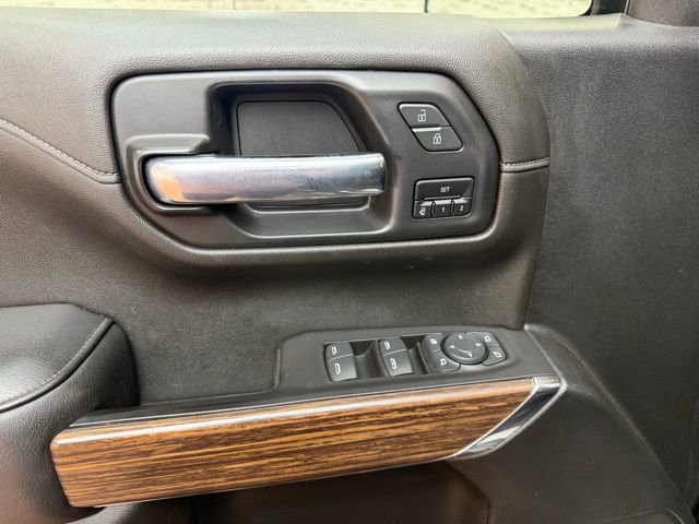 Used 2021 Chevrolet Silverado 1500 High Country w/ Technology Package AWD/4WD image 20
