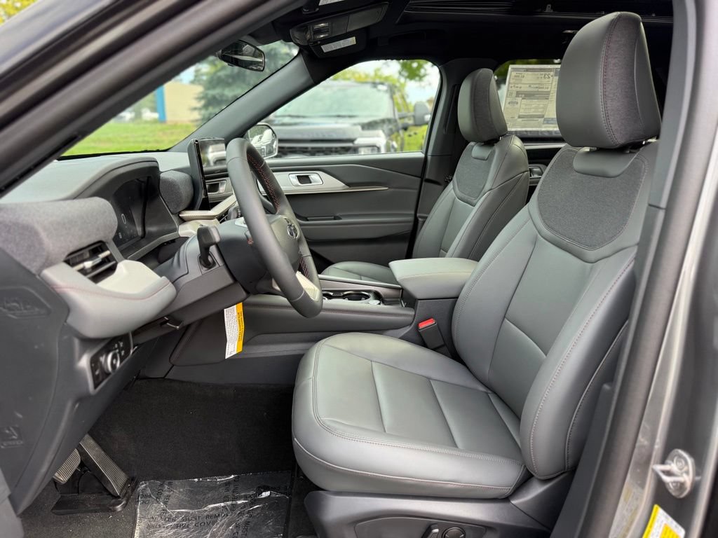 New 2027 Ford Explorer Active w/ Active Comfort Package AWD/4WD image 11