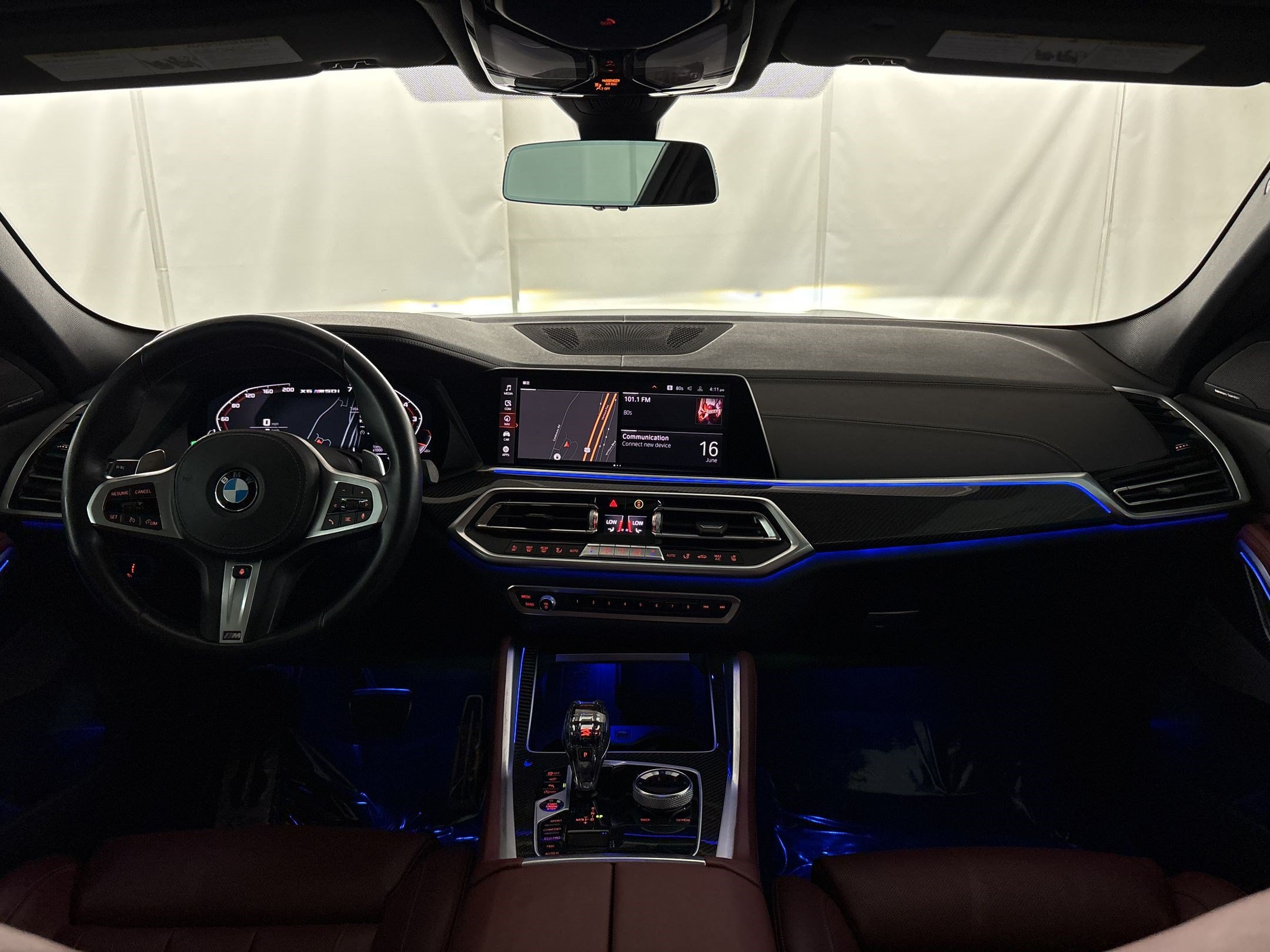 Used 2022 BMW X6 M50i w/ Executive Package AWD/4WD image 17