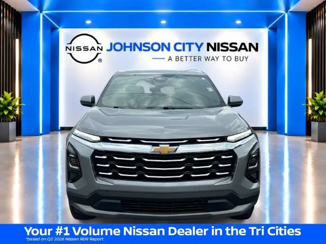 Used 2025 Chevrolet Equinox LT FWD image 9