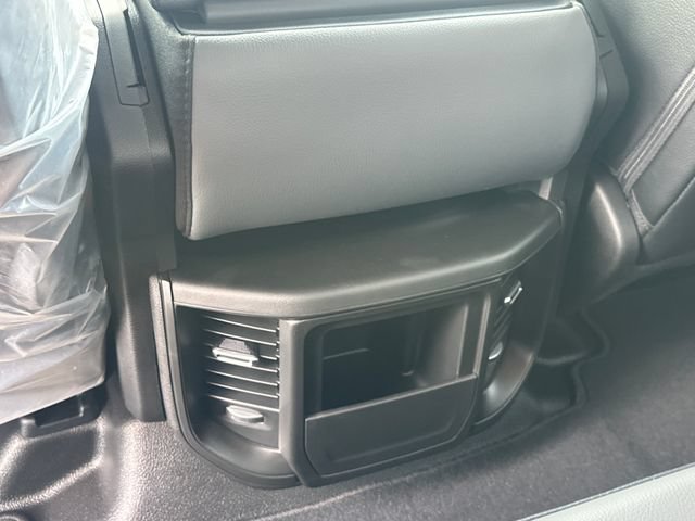 New 2026 RAM 1500 Tradesman AWD/4WD image 15