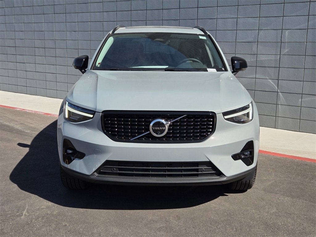 New 2026 Volvo XC40 B5 Ultra w/ Climate Package image 5