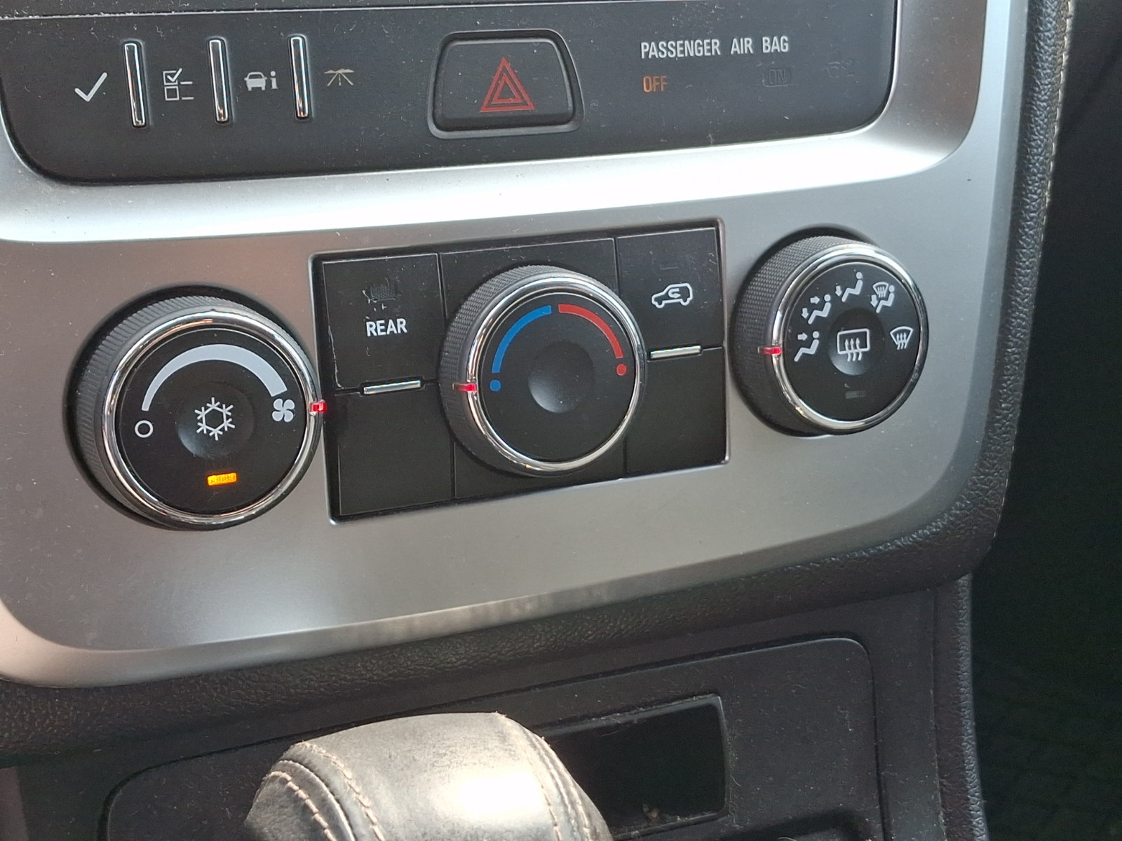 Used 2016 GMC Acadia SLE AWD/4WD image 15