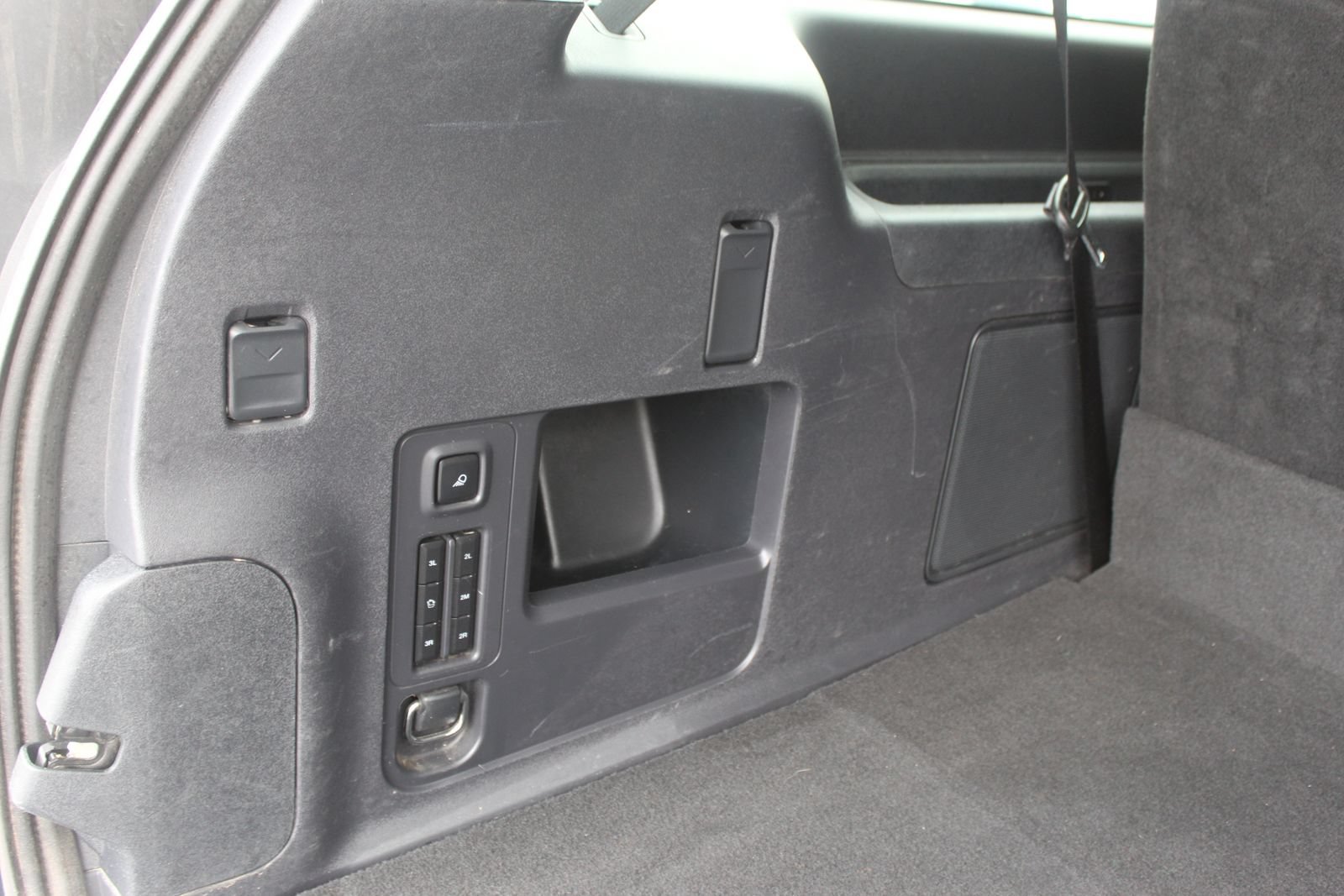 Used 2025 Ford Expedition Max Platinum AWD/4WD image 21