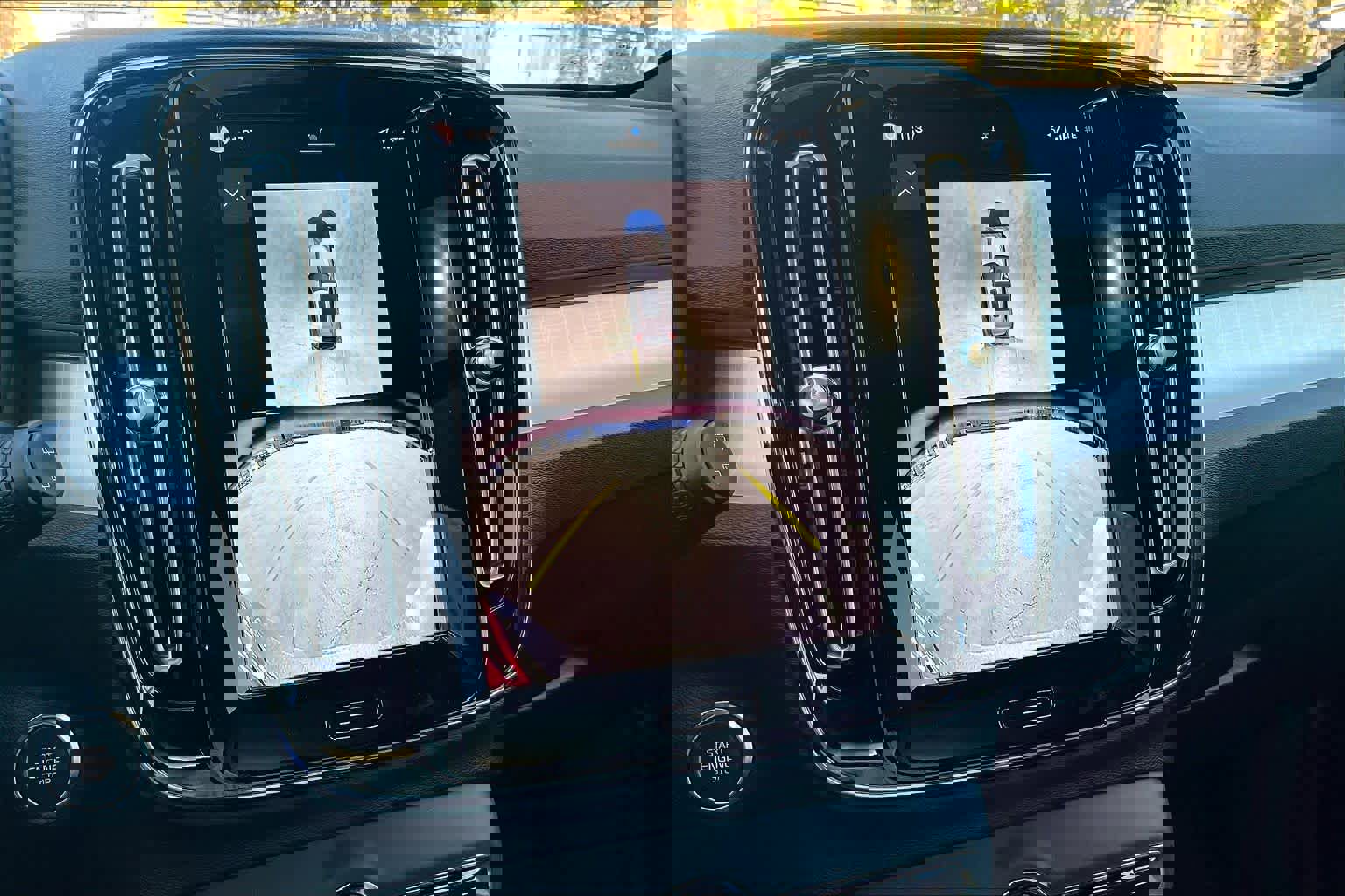 New 2026 Volvo XC40 B5 Ultra w/ Climate Package image 20