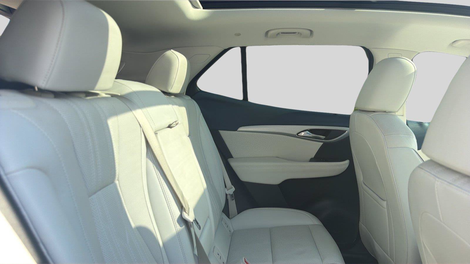 Used 2025 Buick Envision Avenir AWD/4WD image 23