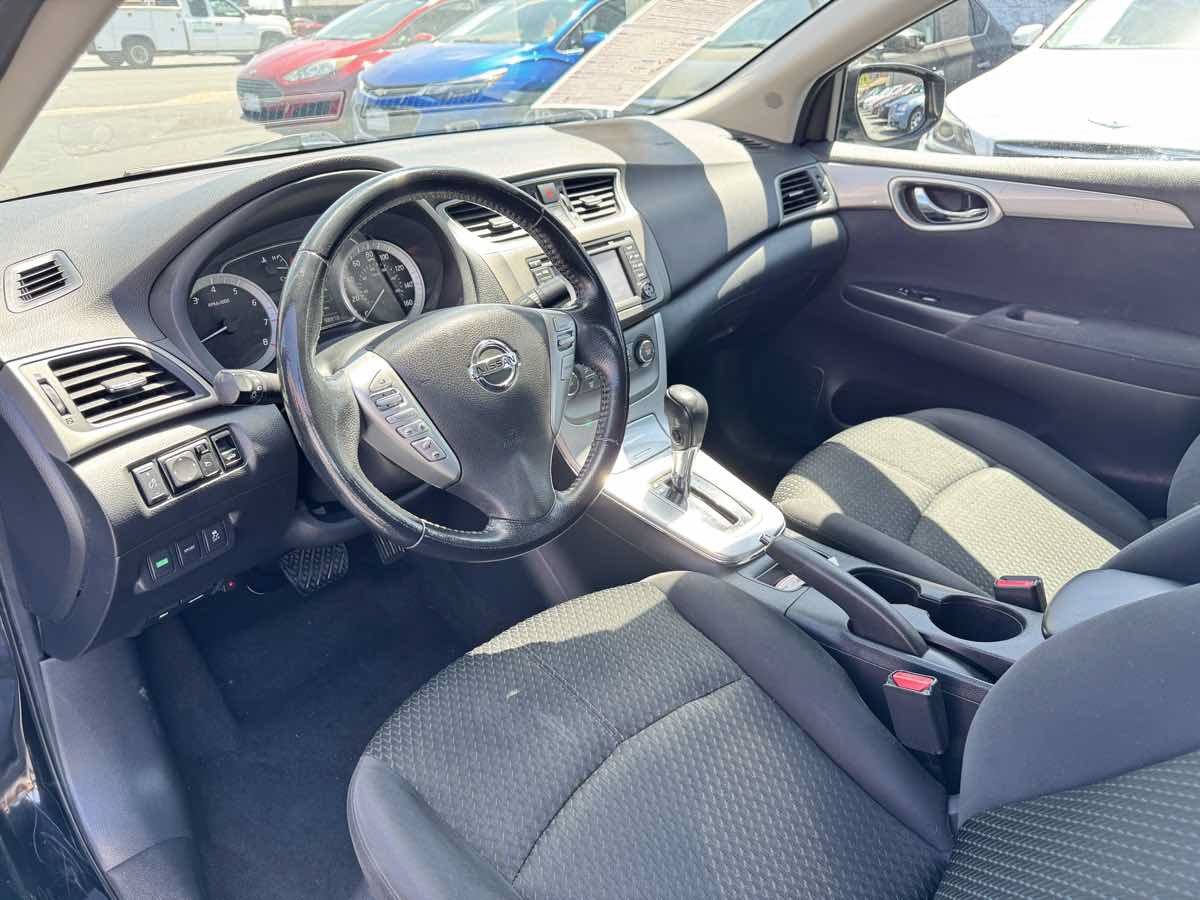Used 2013 Nissan Sentra SR w/ Driver Pkg FWD image 31