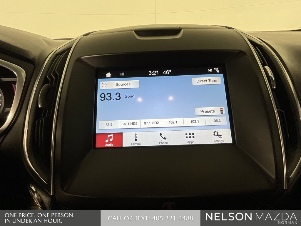 Used 2018 Ford Edge Titanium image 33