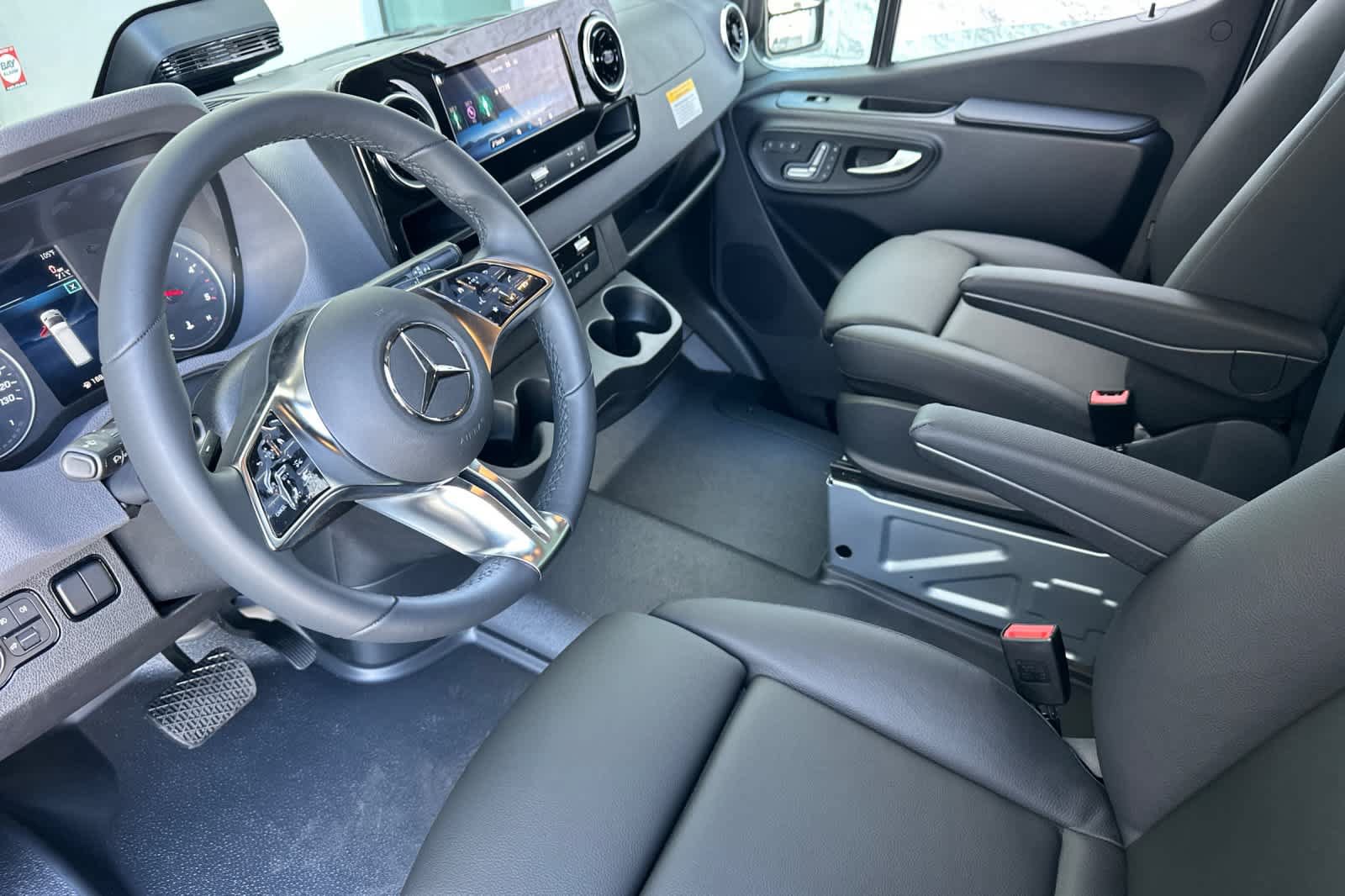 New 2026 Mercedes-Benz Sprinter 2500 image 9