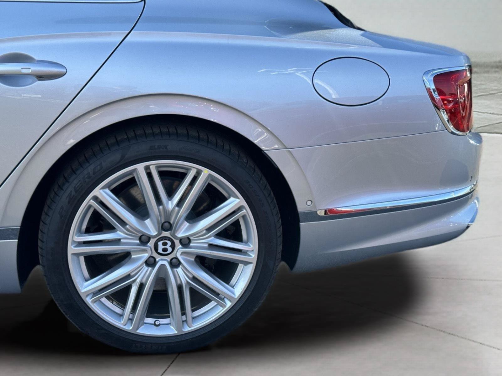 New 2026 Bentley Flying Spur V8 AWD/4WD image 74