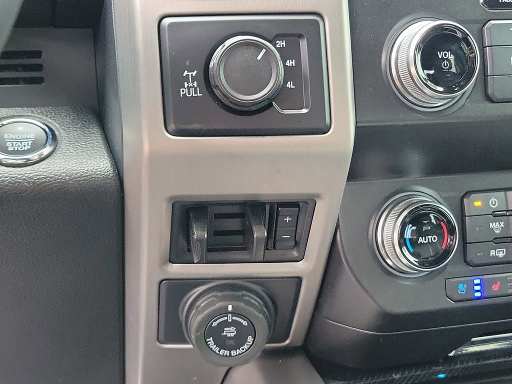 Used 2021 Ford F250 Platinum AWD/4WD image 29
